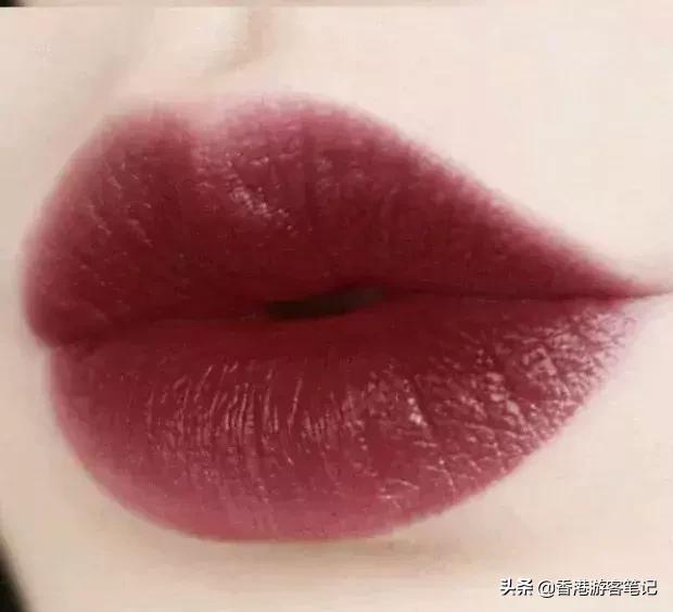 涂mac口红的女孩,涂mac小辣椒的美女