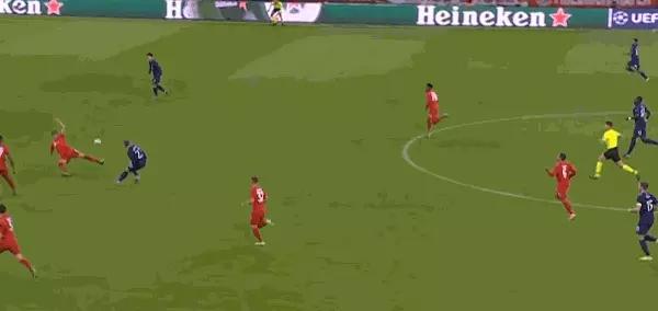 枫叶之国倾力培养的边路帝星，变身为拜仁左路进攻的新引擎（上）