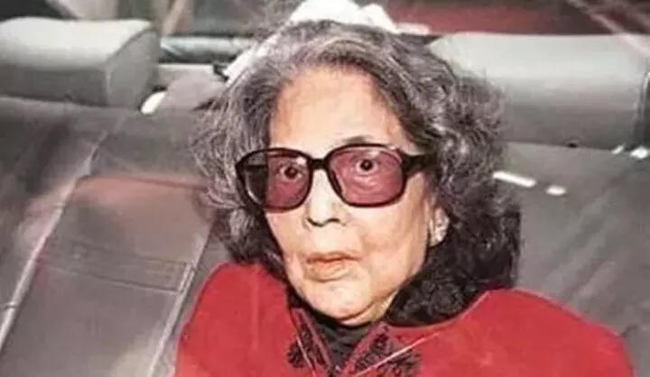 赌王何鸿燊5000亿家产如何分配,赌王何鸿燊哪个老婆的财产最多