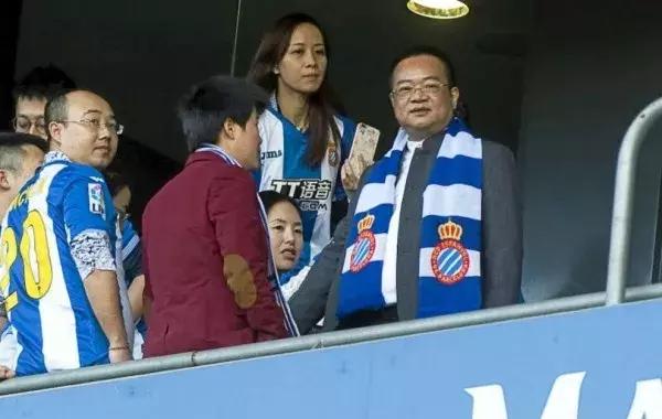 从卖足球玩具到西甲俱乐部主席，武磊的新老板究竟是何来头？