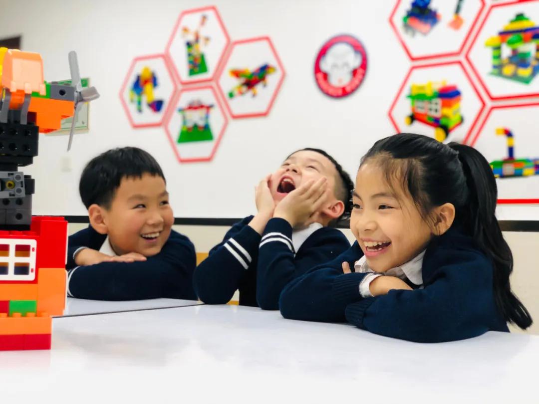 家长们看国际学校,西安枫叶国际学校家长评价