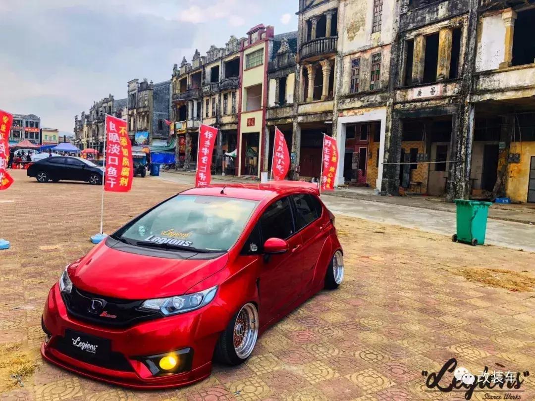 车友把本田超跑GK5改得一身骚气，定制改件更是独一无二！