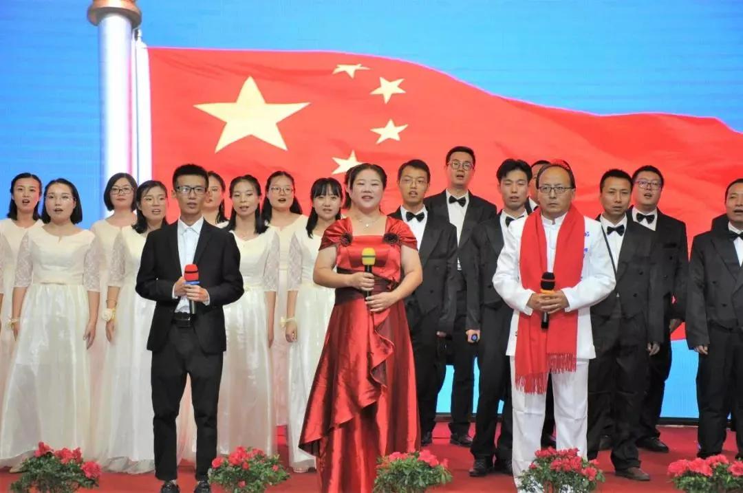 奔腾的长江的舞蹈,奔腾的长江的黄河