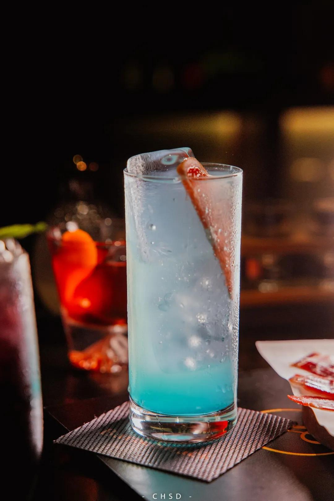 低调奢华的酒吧,小酒馆日式风格酒吧