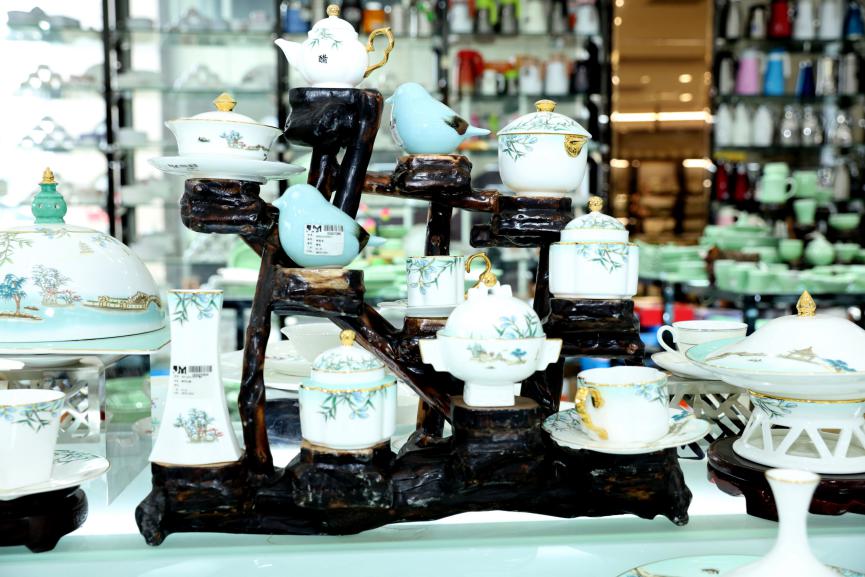 五华嘉美陶瓷,嘉美陶瓷工艺品公司