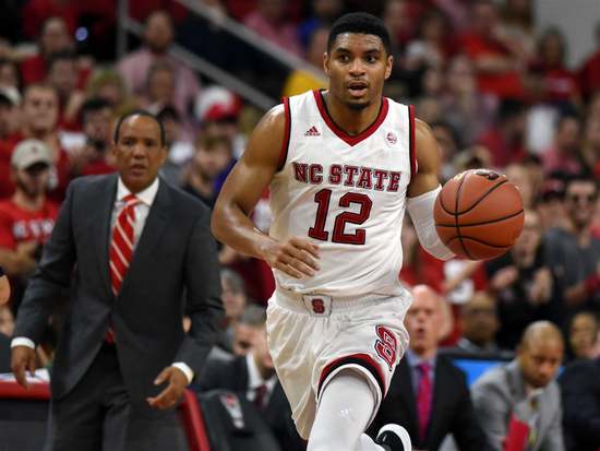 深圳外援成唯一留守者，阴差阳错却因祸得福！遗憾把妻儿送回美国