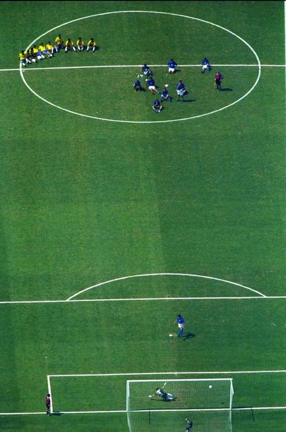 桑巴起舞帕奎塔,百年巴萨四星巴西