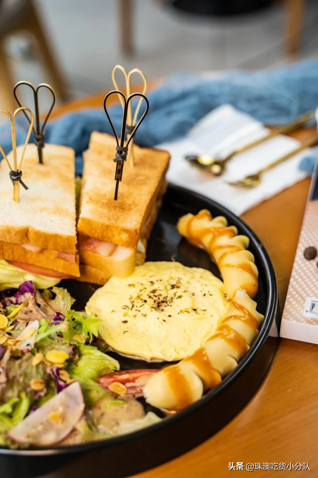 韩国极简工业风咖啡馆,广州韩国ins工业风咖啡店