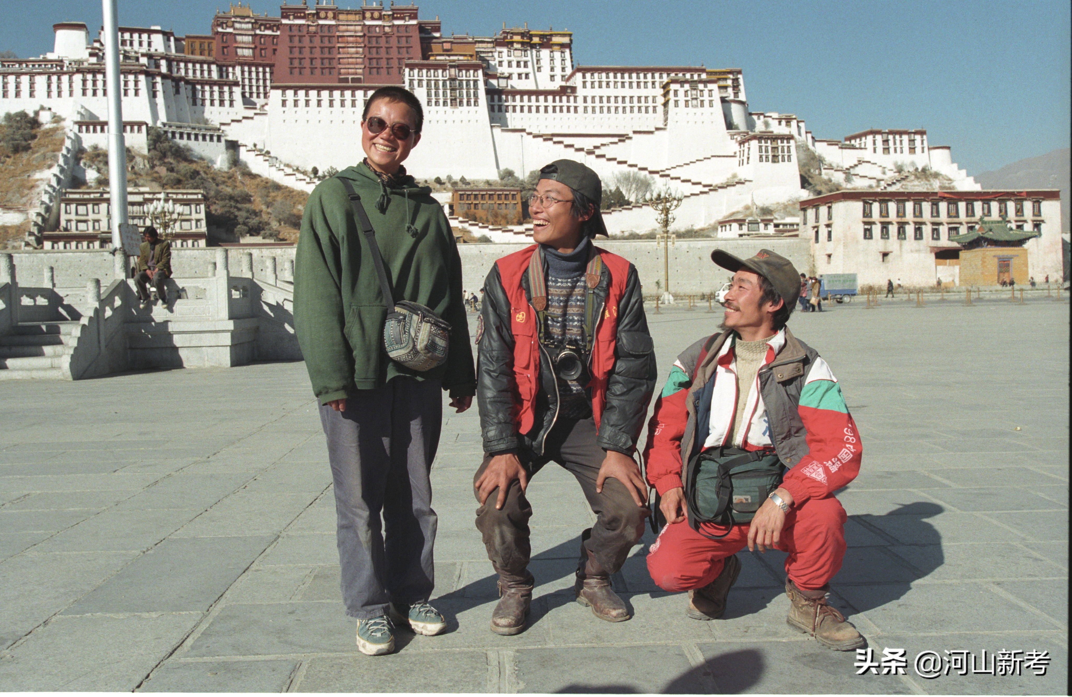 二十个男人和一条江（附：每个队员大头照）