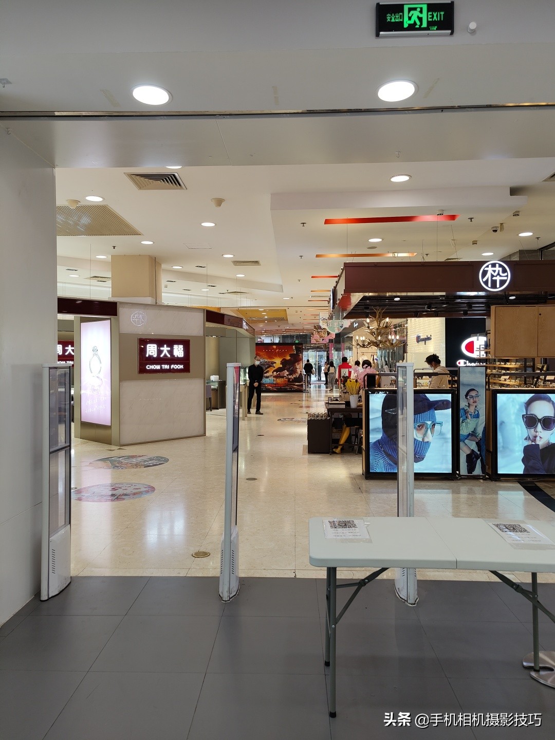 小米11ultra和华为p50pro拍照对比,三星s20ultra和小米11ultra拍照