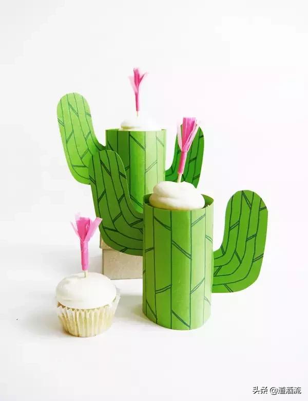 可以贴在墙上用卡纸做的大仙人掌,手工卡纸仙人掌盆栽幼儿园