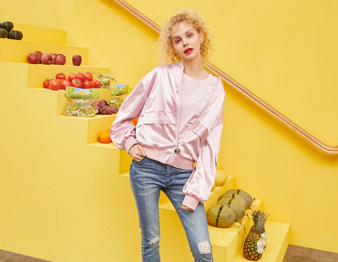 棒球服搭配女少年感,想要永葆少女心