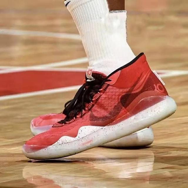 实战球鞋买啥,实战球鞋推荐耐克跑鞋