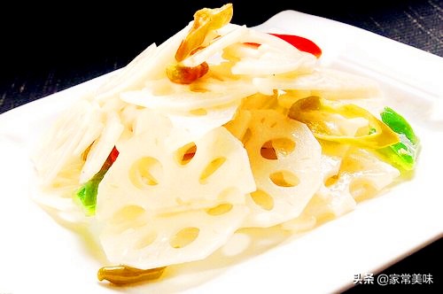 莲藕片焯水变黑色了,清炒藕片为什么发黑