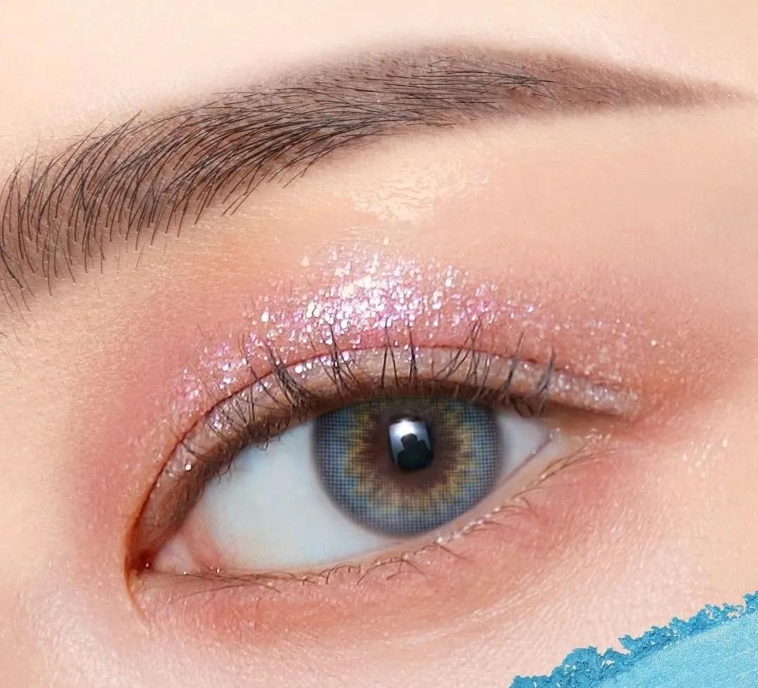 杨超越朦胧感,杨超越小鹿眼