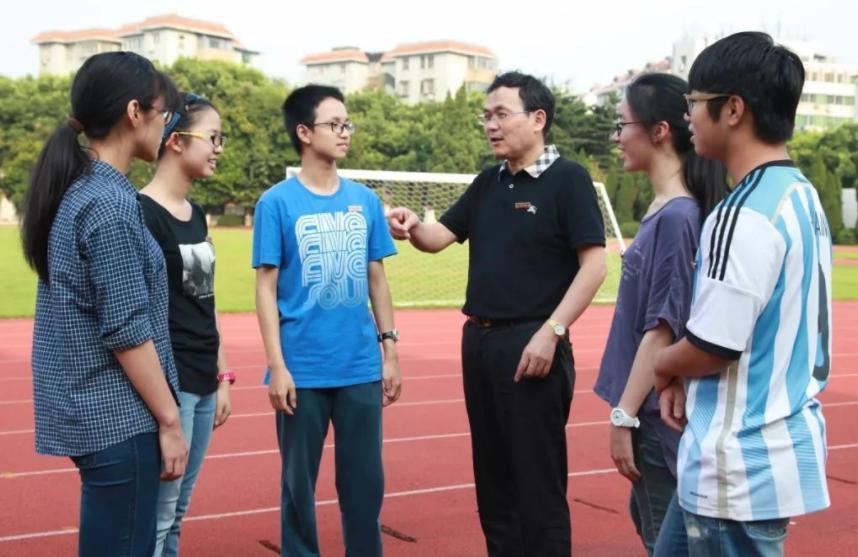 浙江有几所有名高中,浙江学习强度超高的几所高中