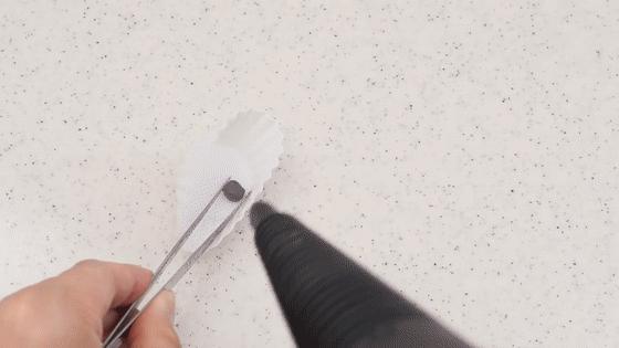 指甲盖做钻戒,日本男子收集指甲制成求婚戒指