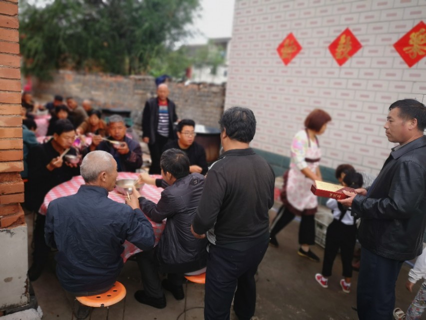 10元红旗渠烟怎么样,10元红旗渠香烟图片