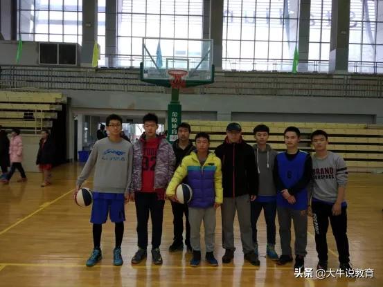 重庆市现在还在艺体招生的学校,重庆18中学艺体招生政策