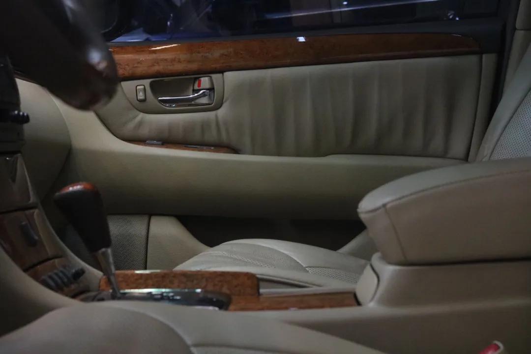 老车翻新：翻新05年残破的雷克萨斯LS430，百万老车，满血复活