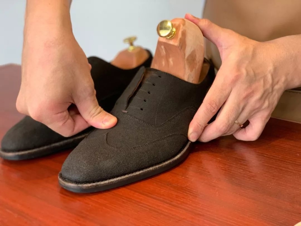 翻毛皮鞋绒面专用刷,绒面鞋翻毛皮鞋清洁护理液