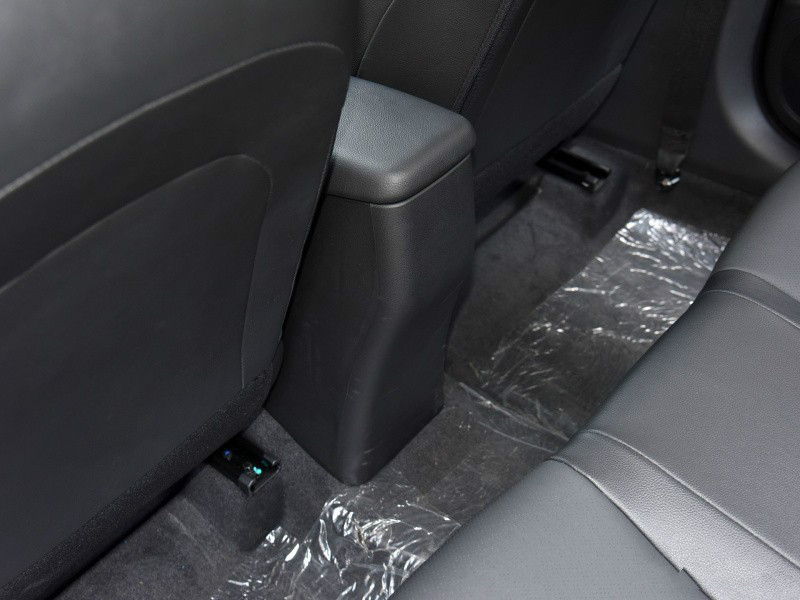 悦纳和帝豪哪个更值得入手,现代悦纳和吉利帝豪哪个值得买