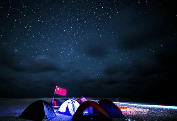 杨颖黎族海岛素颜照,海岛素颜照