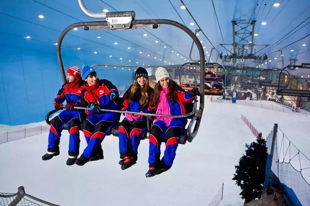 靠捡垃圾成为千亿富豪,靠捡垃圾成为千亿富翁合集