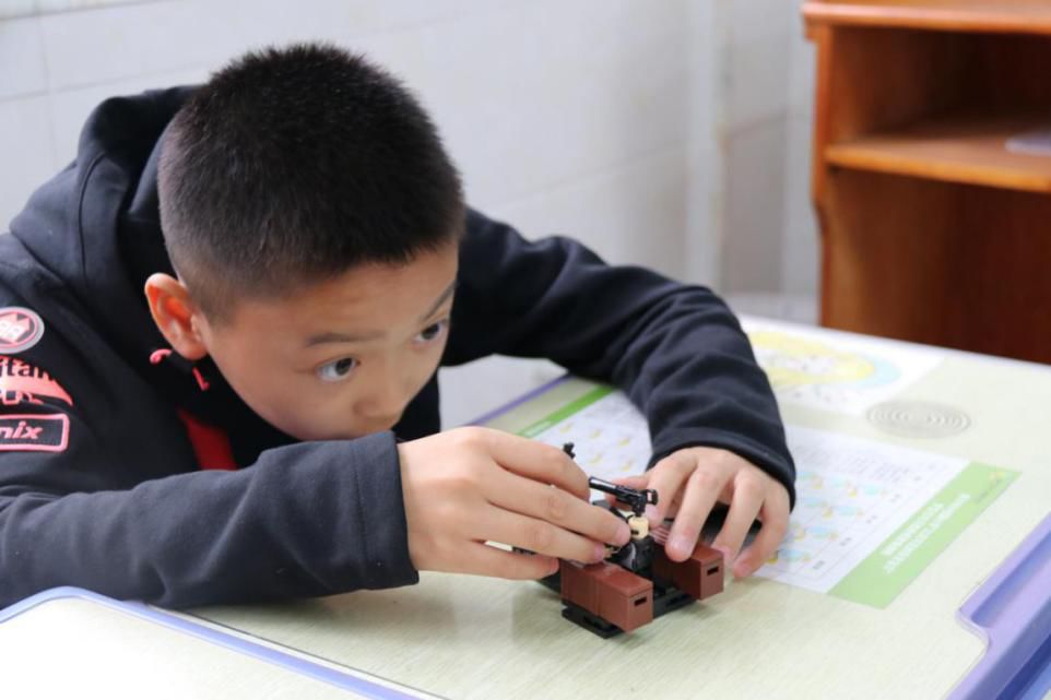 “社”彩斑斓花团锦簇---兴桂路小学社团课程剪影