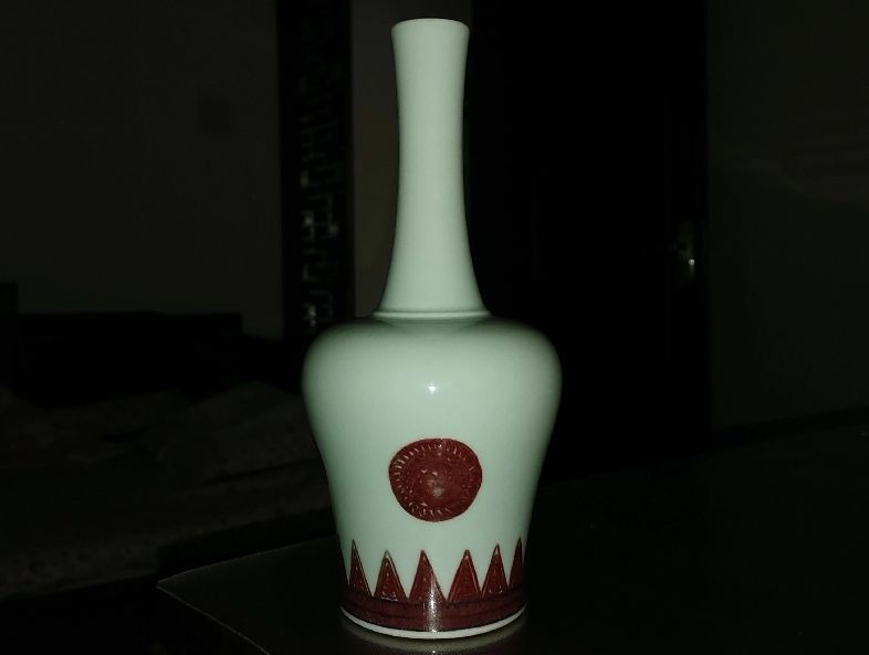 清康熙绿釉摇铃尊,清康熙釉里红凤尾尊图片