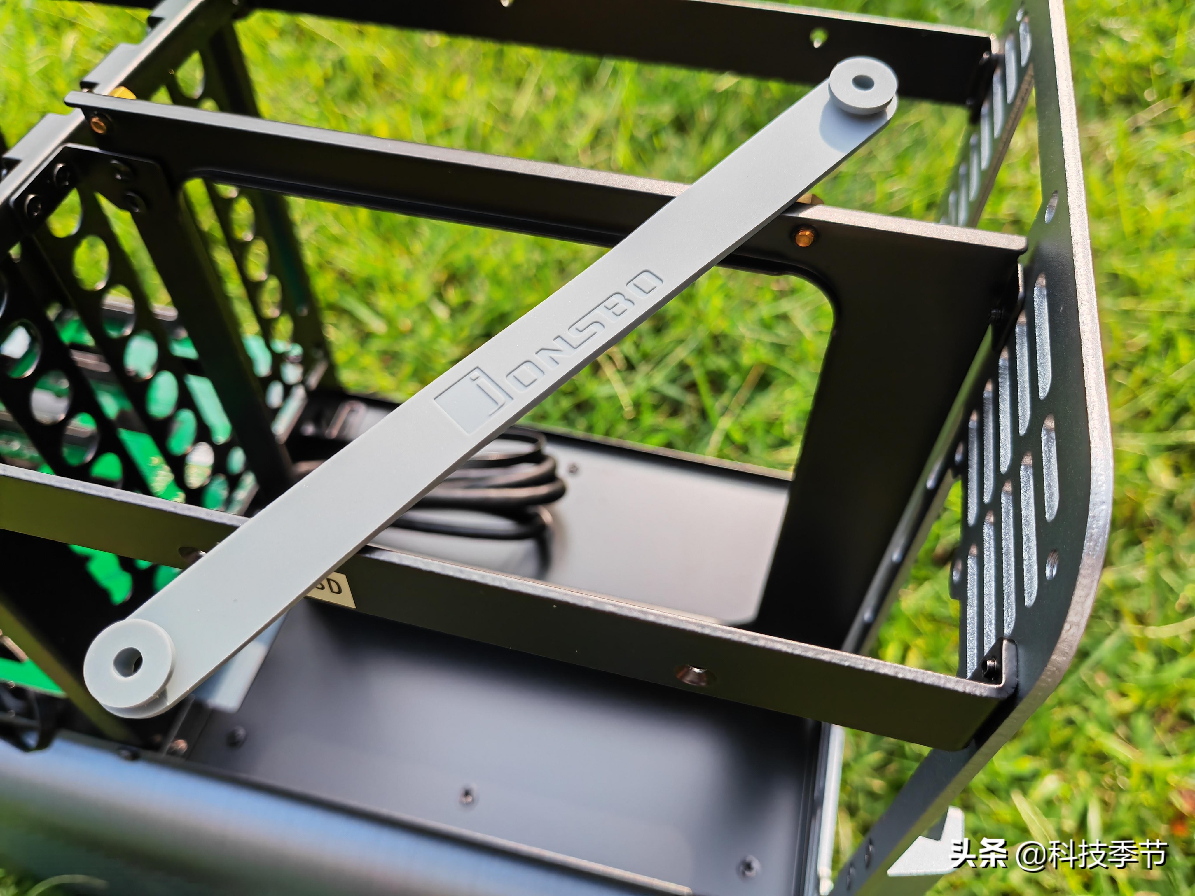 乔思伯n1机箱装机教程,乔思伯n1小型nas机箱首发开箱