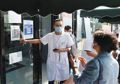 大同中医院“@霍小波波”拍抖音贴心服务疫苗接种