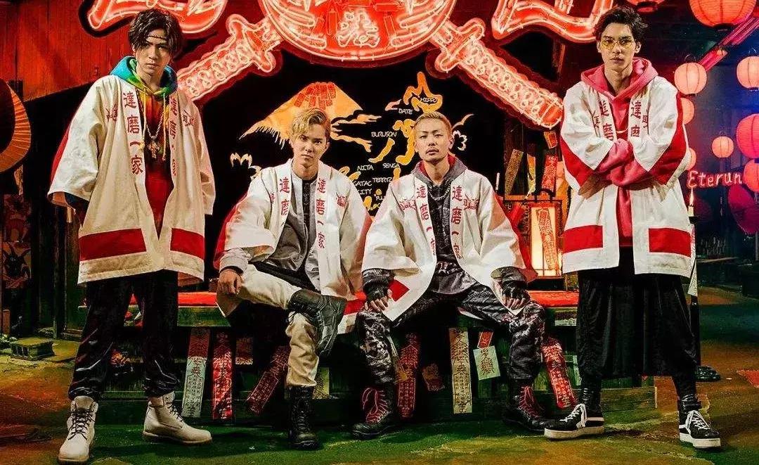 一款自由度超高的校园模拟器,高中生模拟器