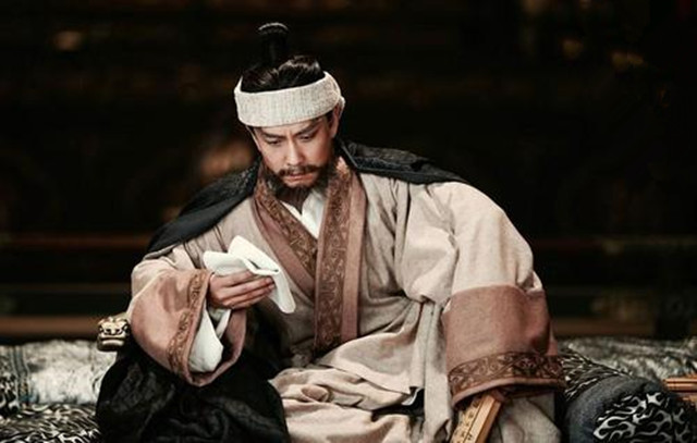 三国时期曹操手下的谁能打过关羽,正史曹魏能和关羽匹敌的将领