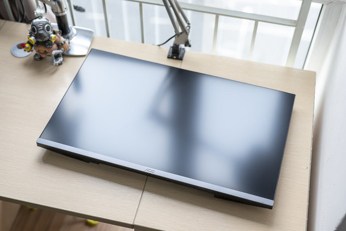 2019年2000元显示器推荐,两千块钱的4k显示器能买吗