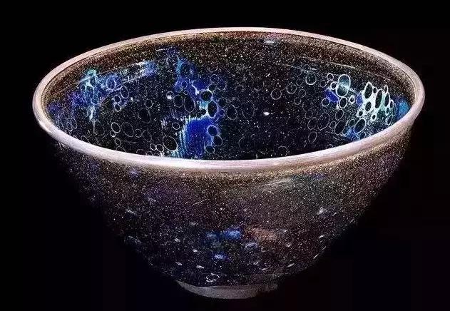 建盏和宋代斗茶有什么区别,宋代斗茶盛行用的建盏什么来头