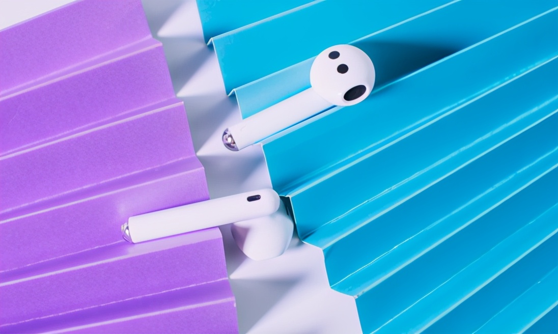 华为降噪耳机freebuds4,华为耳机freebuds4和freebudspro