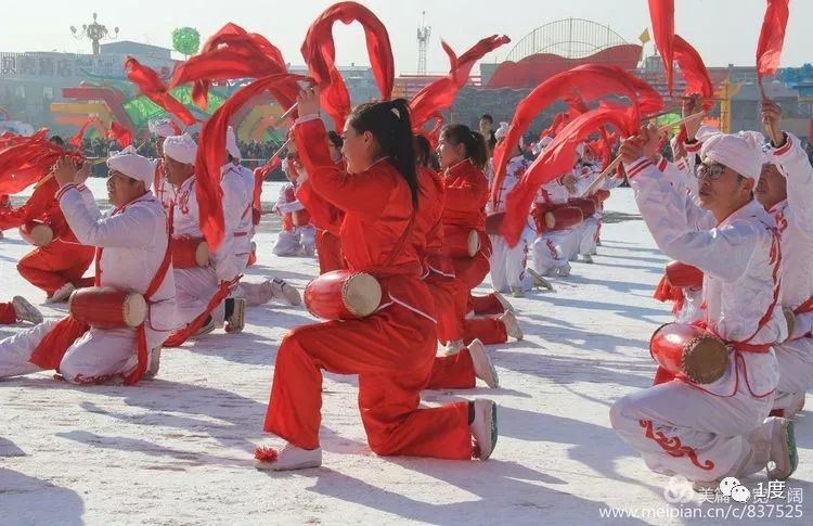 安塞腰鼓舞蹈视频欣赏,安塞腰鼓舞台表演图片