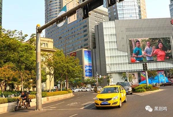 南京相隔百年的照片,南京城景对比图