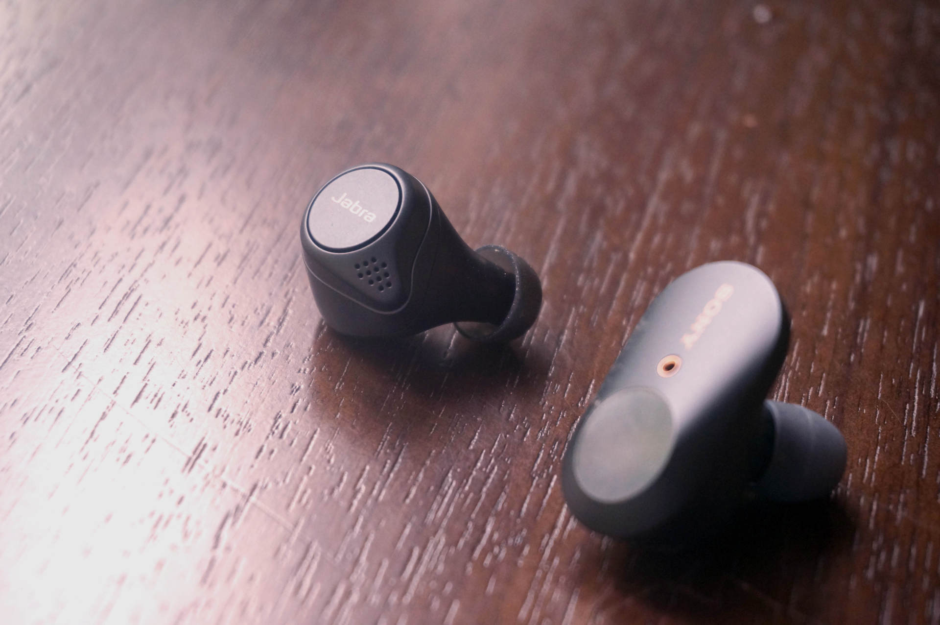 索尼的头戴式xm3,索尼xm3和xm4哪个舒服