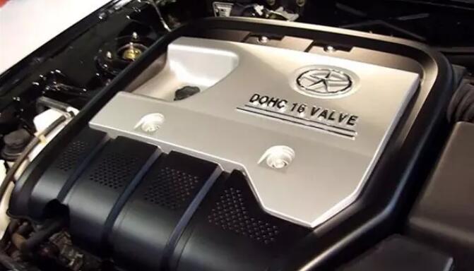 车标神似奔驰的国产汽车：净利跌近8成，今沦为蔚来汽车代工厂！