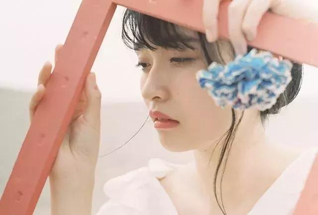 侧脸照应该怎么拍,侧脸拍照技巧