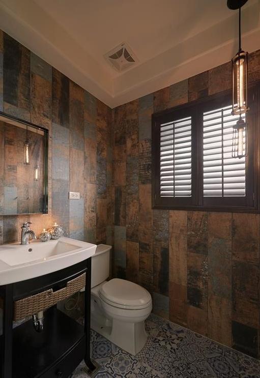 木纹砖的优缺点黑白风,木纹砖和木板找平方式一样吗