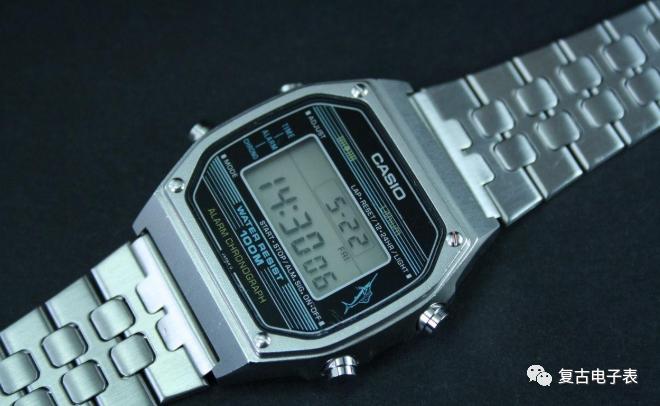走在希望的拐角——CASIOW350全金属旗鱼