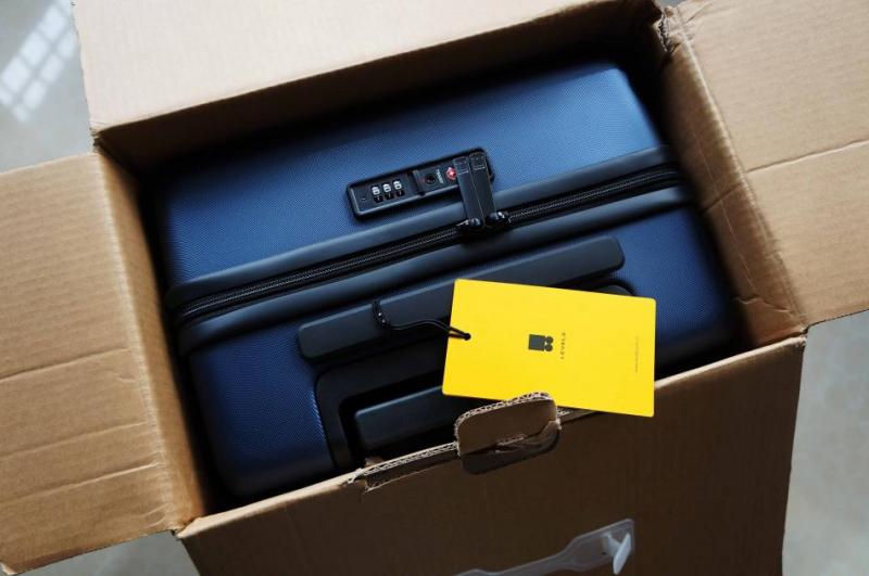 地平线8号行李箱和90分行李箱测评,双十二值得买的行李箱