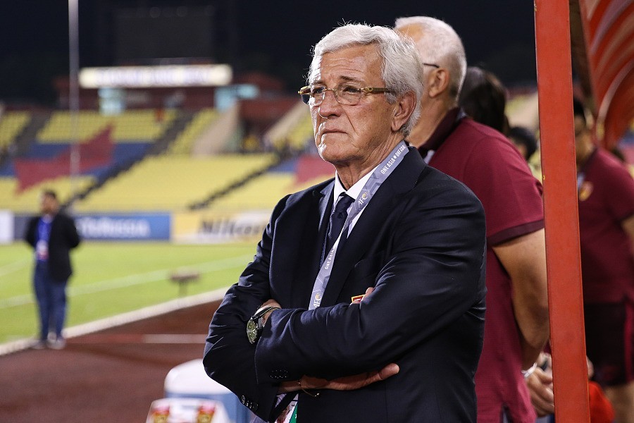 银狐里皮执教国足12强赛的视频,国足银狐里皮的漫漫征途