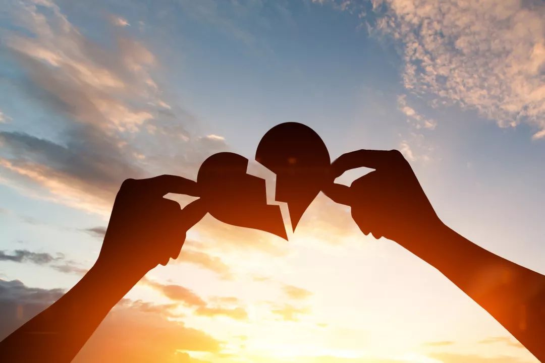 葵花药业的辉煌她功不可没，一本书点燃前夫冲动，让她的人生凉凉