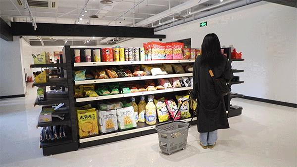 全川首家，四川邮政“前店后仓+快速配送”跨境电商新业态体验店开业啦