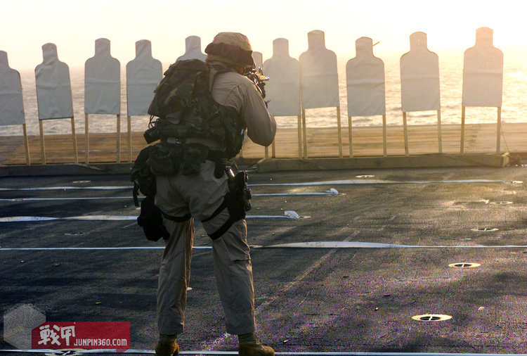 防弹背心fbi原品,两栖防弹背心视频