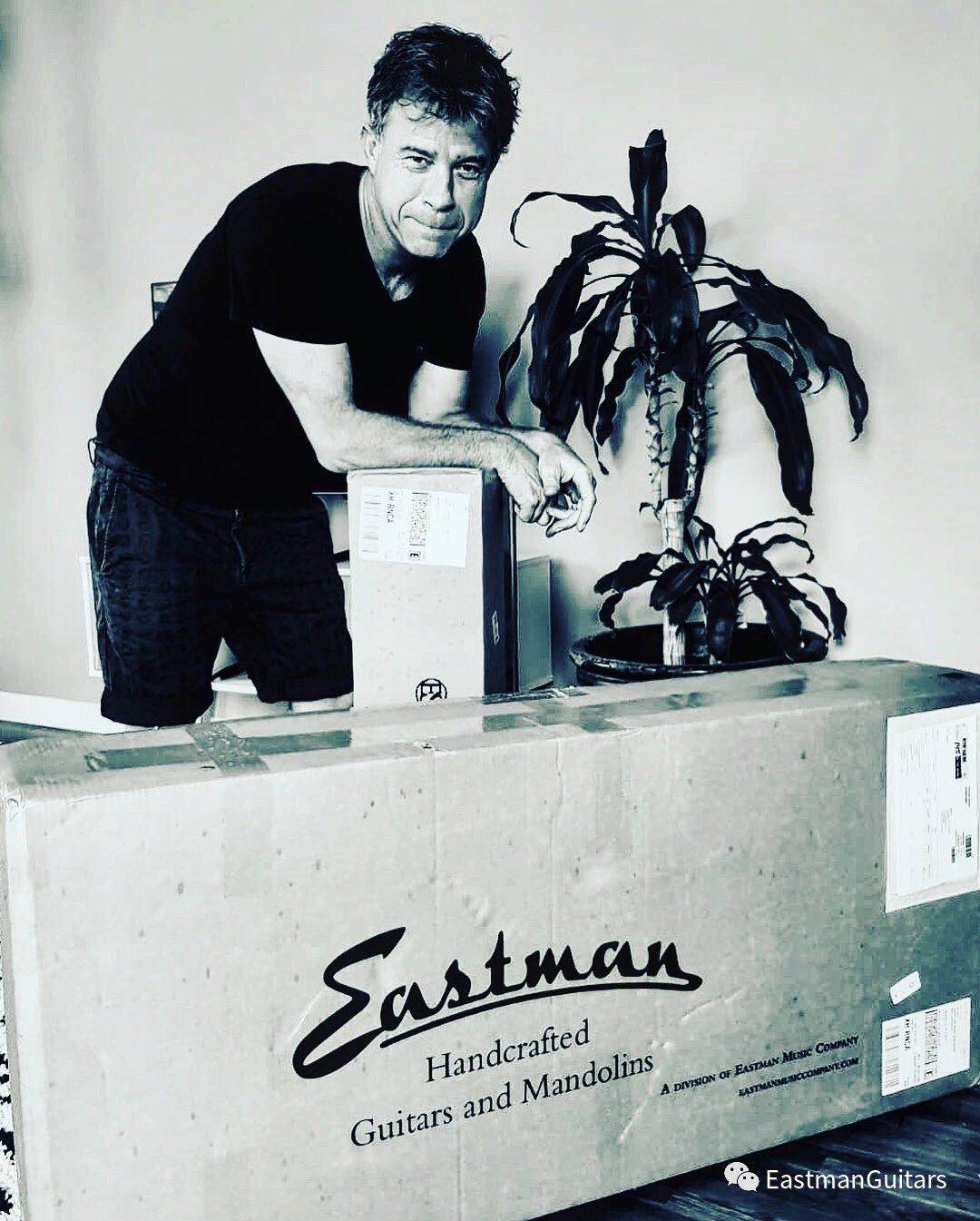 相思木和玫瑰木吉他的音质差别,相思木与杨木比较